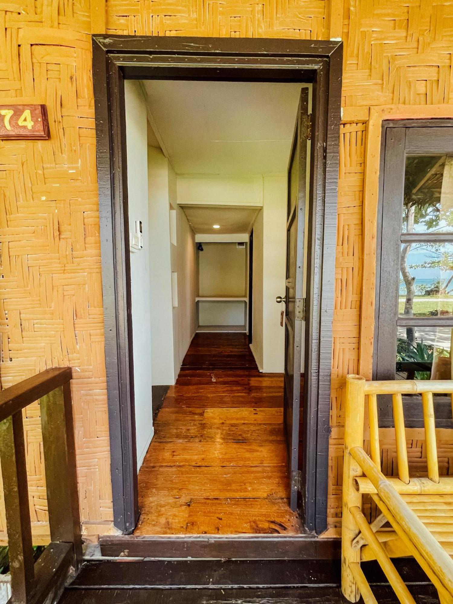 Relax Bay Resort Koh Lanta Bagian luar foto