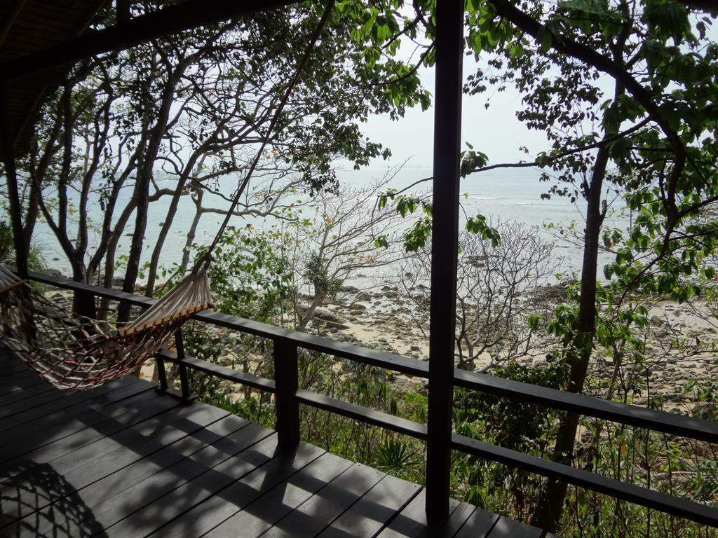 Relax Bay Resort Koh Lanta Bagian luar foto