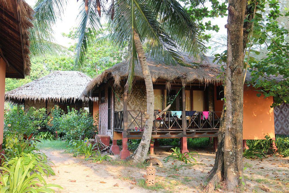 Relax Bay Resort Koh Lanta Bagian luar foto