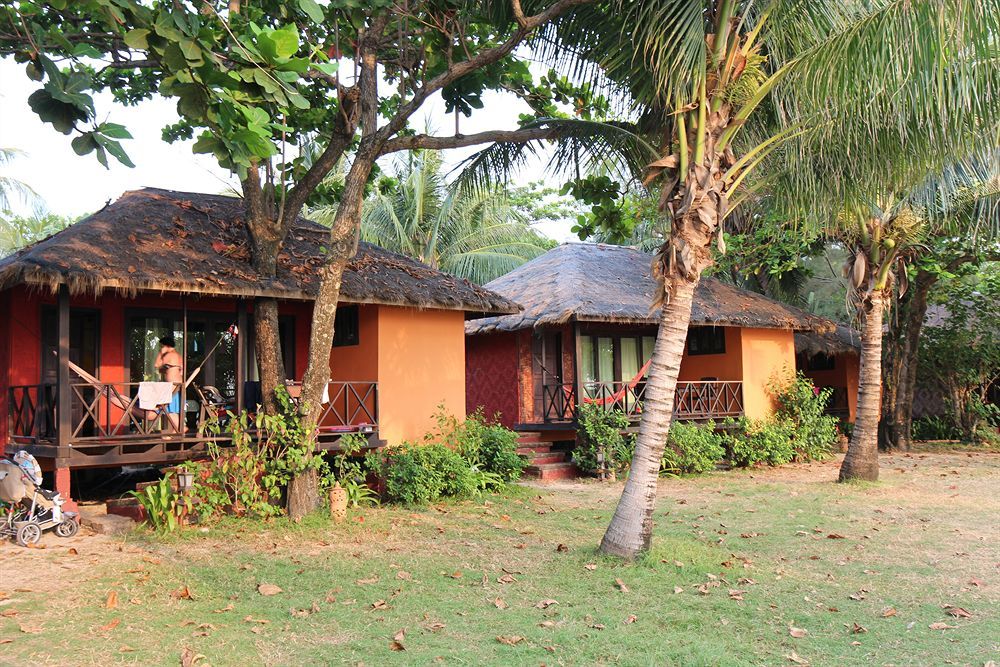 Relax Bay Resort Koh Lanta Bagian luar foto